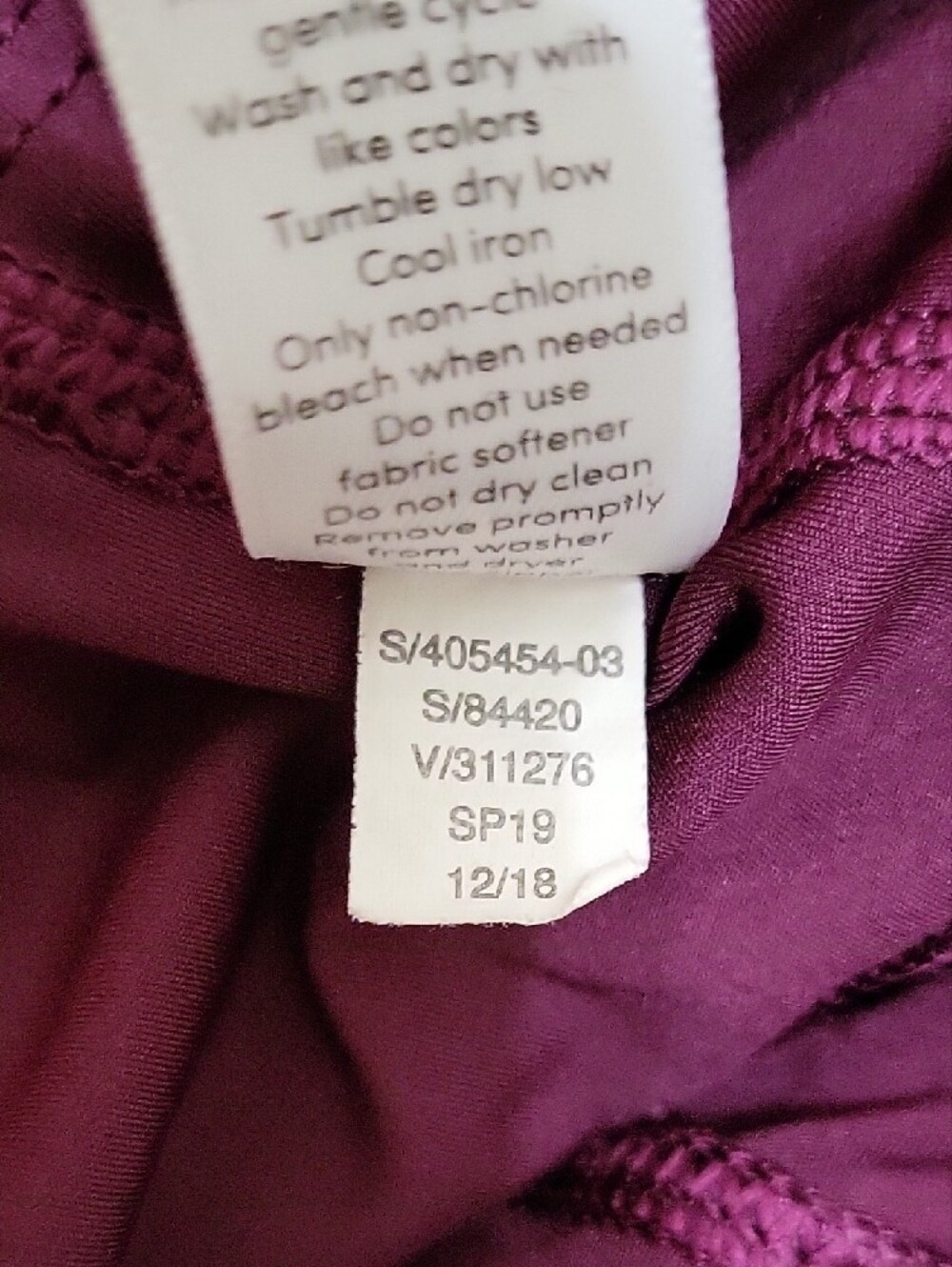Athleta Salutation Stash Deep Plum High Rise 7/8 Leggings Small - Picture 10 of 15